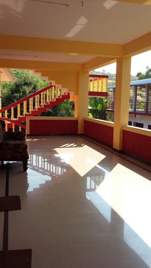 Hari Om Hotel Gokarna  Exterior photo