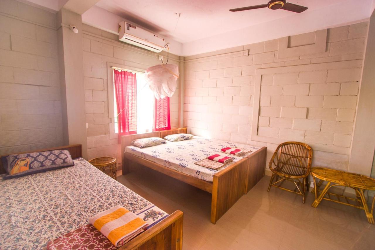 Hari Om Hotel Gokarna  Exterior photo