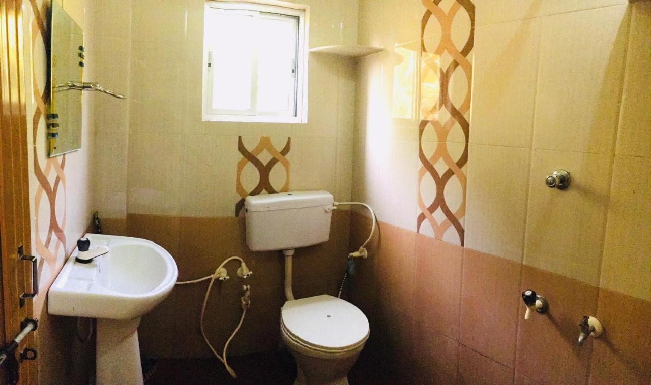 Hari Om Hotel Gokarna  Room photo