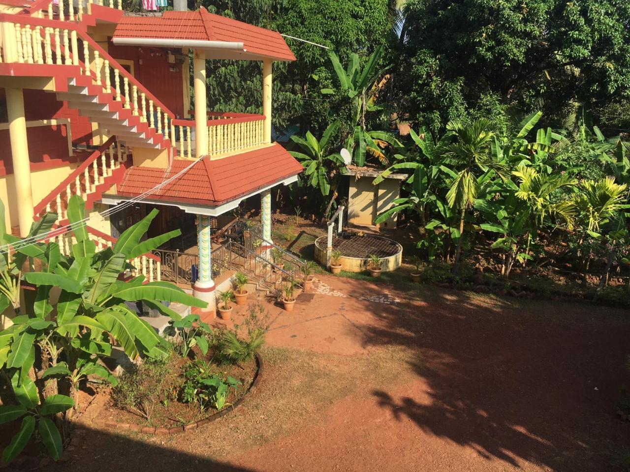Hari Om Hotel Gokarna  Exterior photo